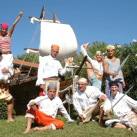 Fabilia Family База отдыха *