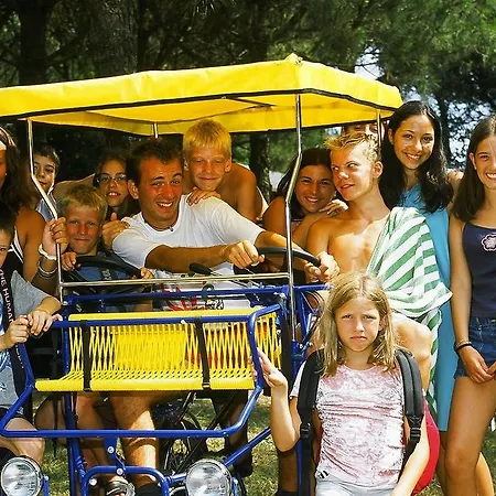Fabilia Family * רוסולינה מארה